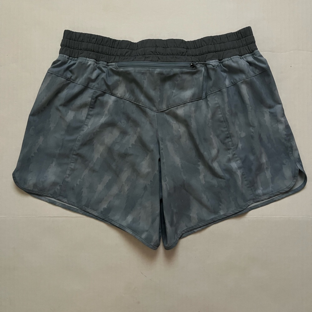 Patagonia Nine Trails women’s shorts blue gray size small - Picture 2 of 9